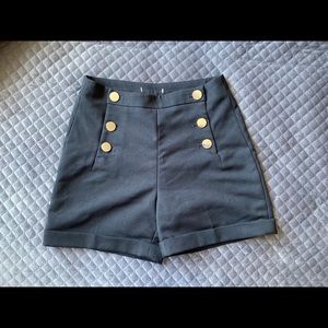 Black High Waisted Short